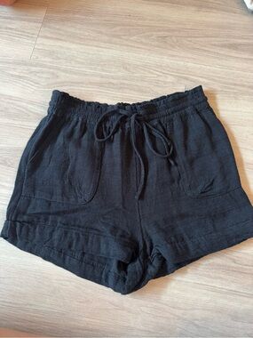 Urban outfitters linen blend short